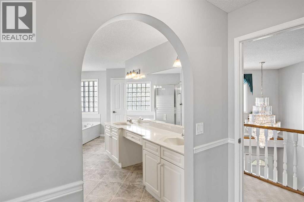 212 Coral Keys Green NE - Image 26