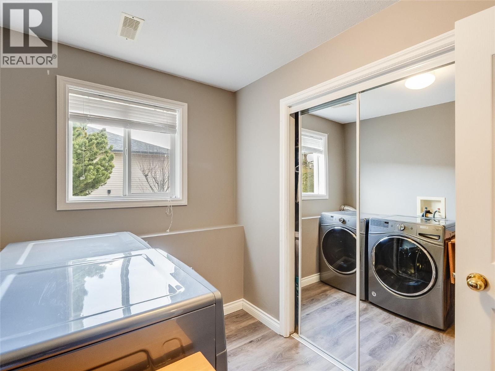1479 37th Street - 39