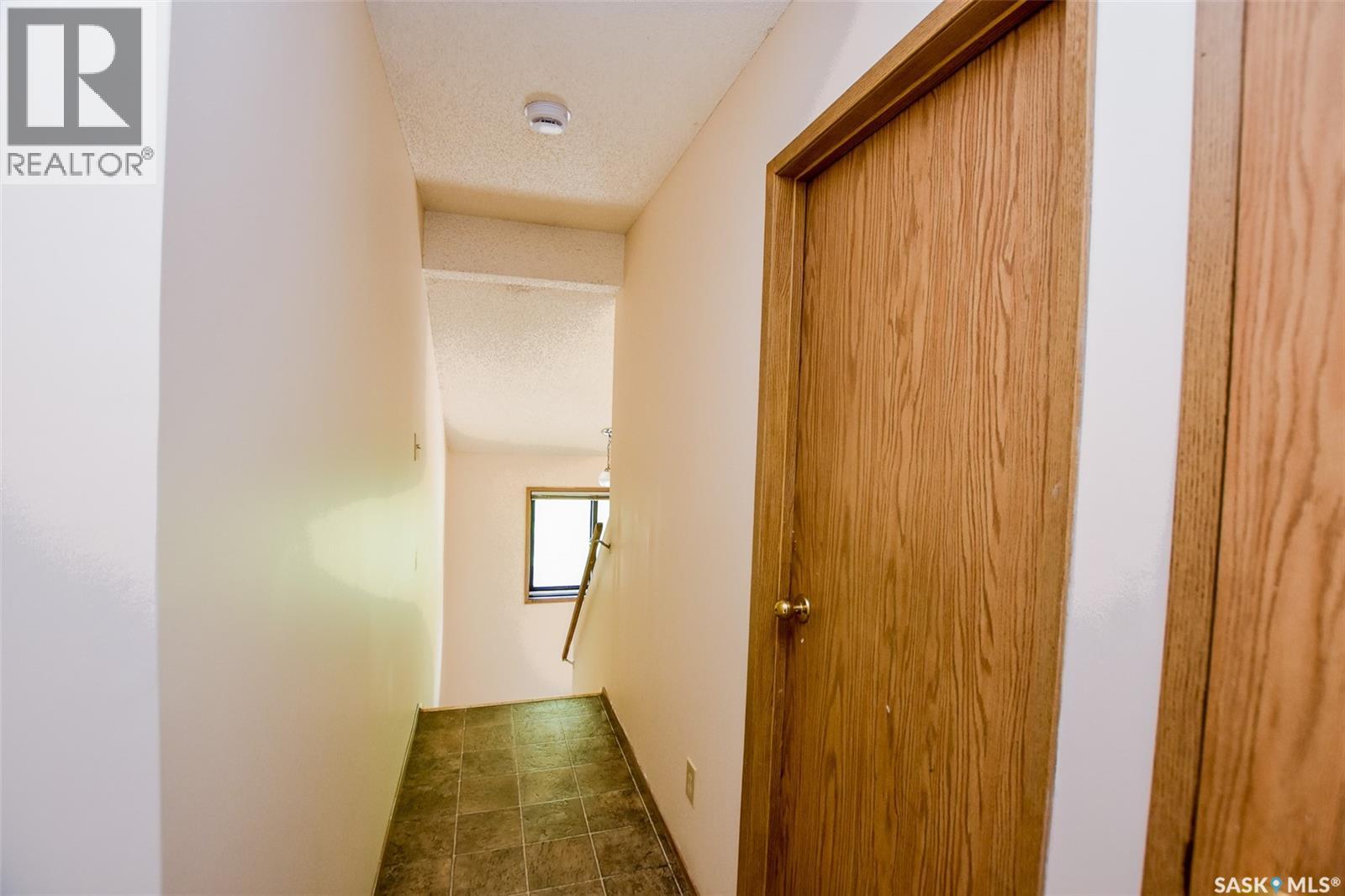 #A 1638 Central AVENUE - 10