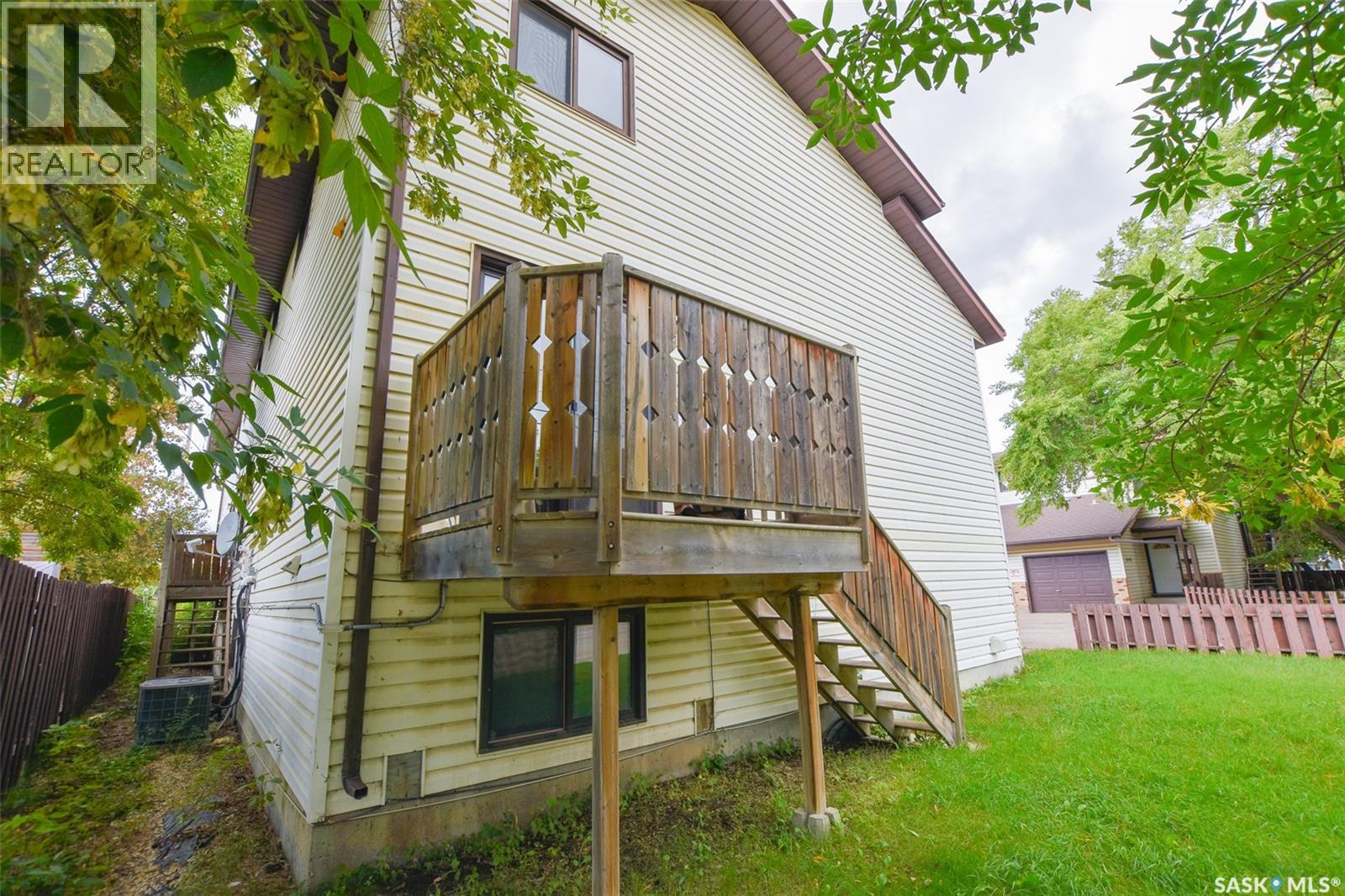 A 1638 Central AVENUE, Saskatoon — photo 16
