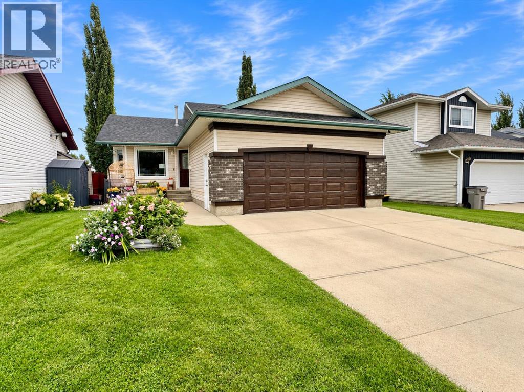 7425 103A Street - 1