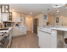 Kitchen - 2485 Orchard Ave, Sidney, BC V8L1V4 Photo 12