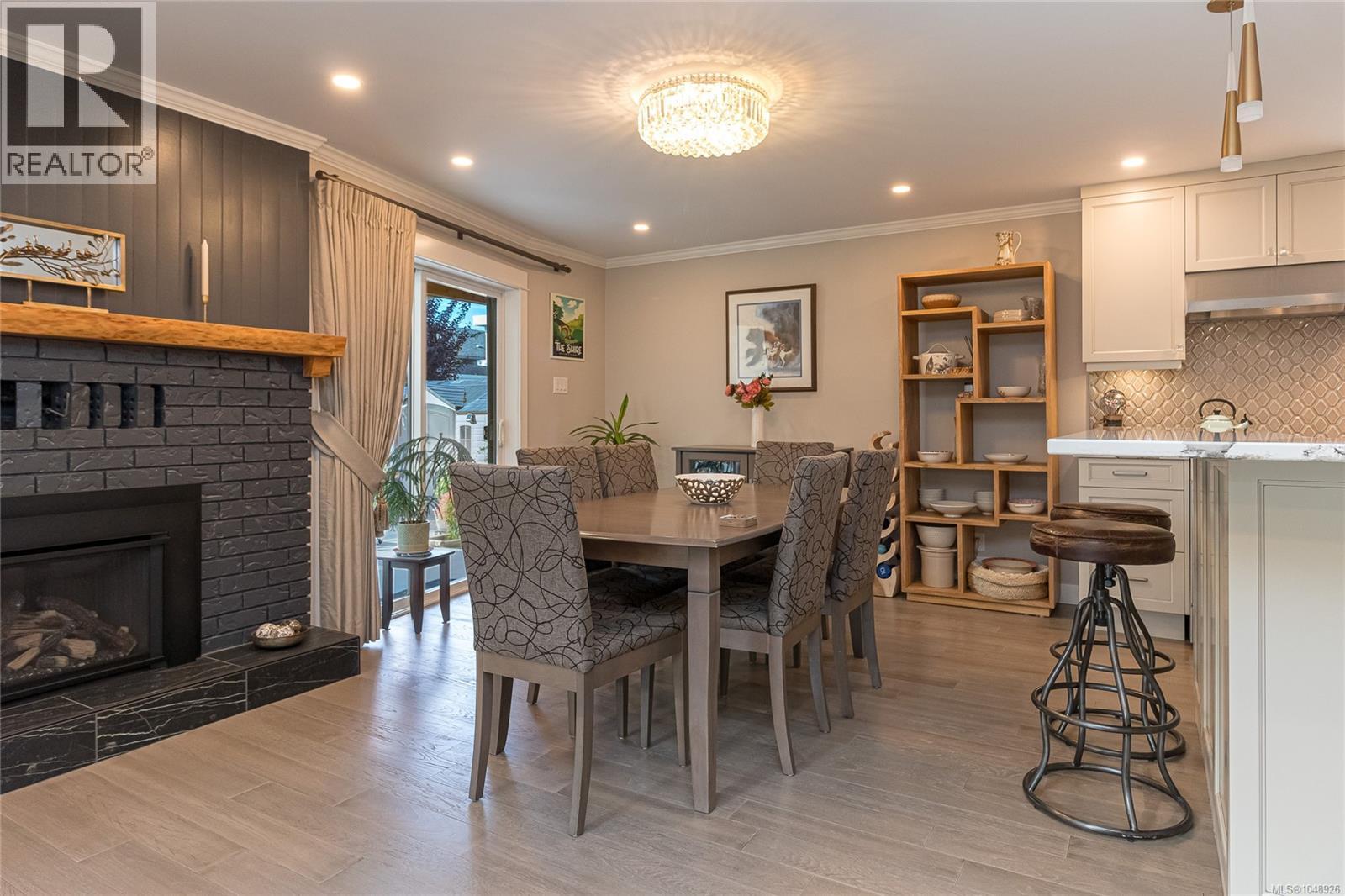 2485 Orchard Ave - 8