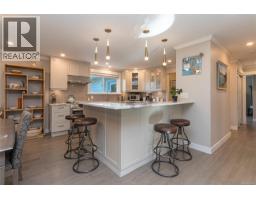 Primary Bedroom - 2485 Orchard Ave, Sidney, BC V8L1V4 Photo 11
