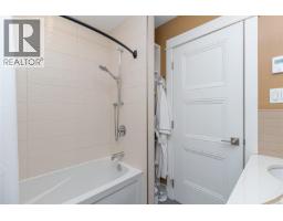 2485 Orchard Ave, Sidney, BC V8L1V4 Photo 22