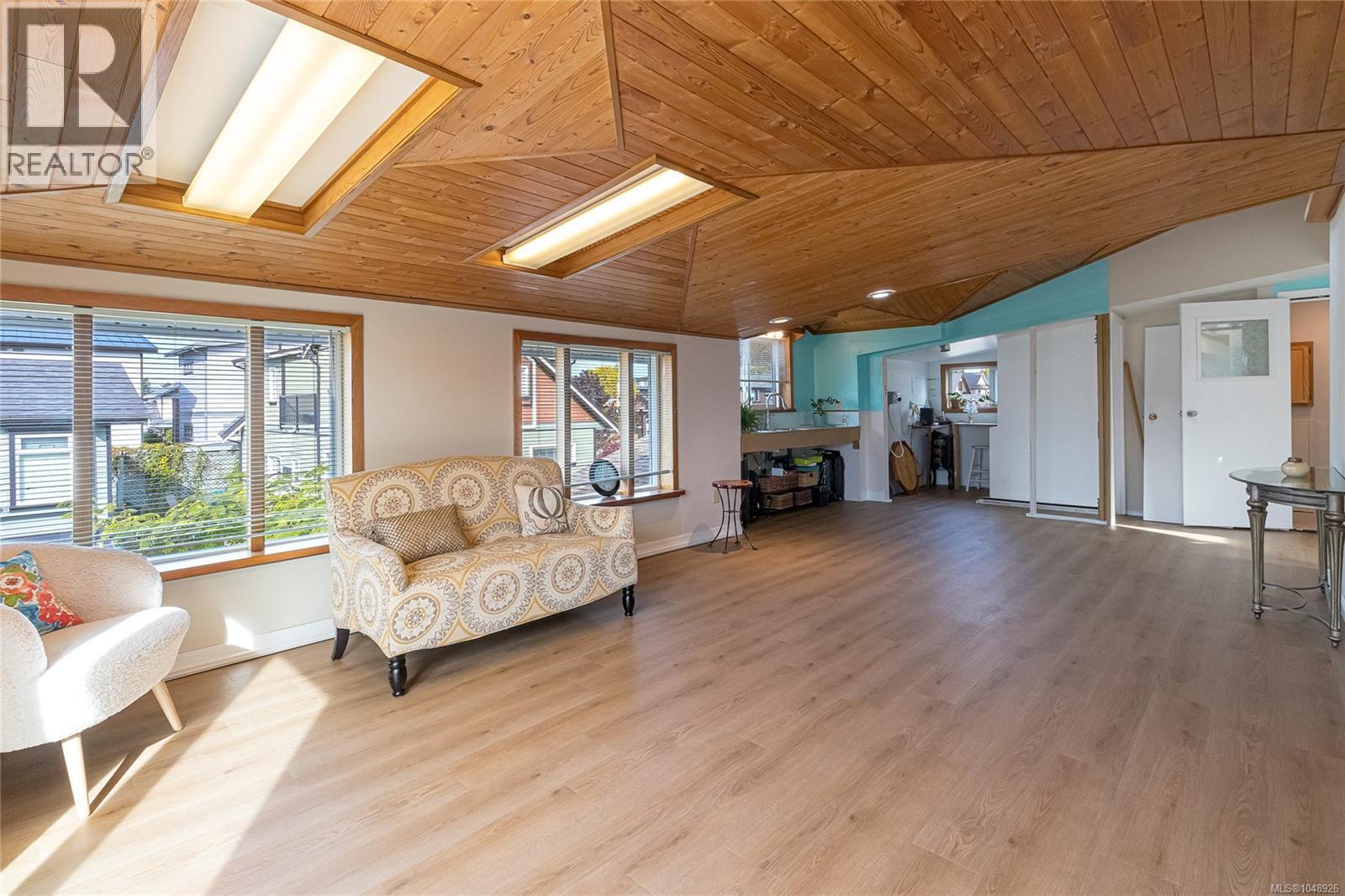 2485 Orchard Ave - 28