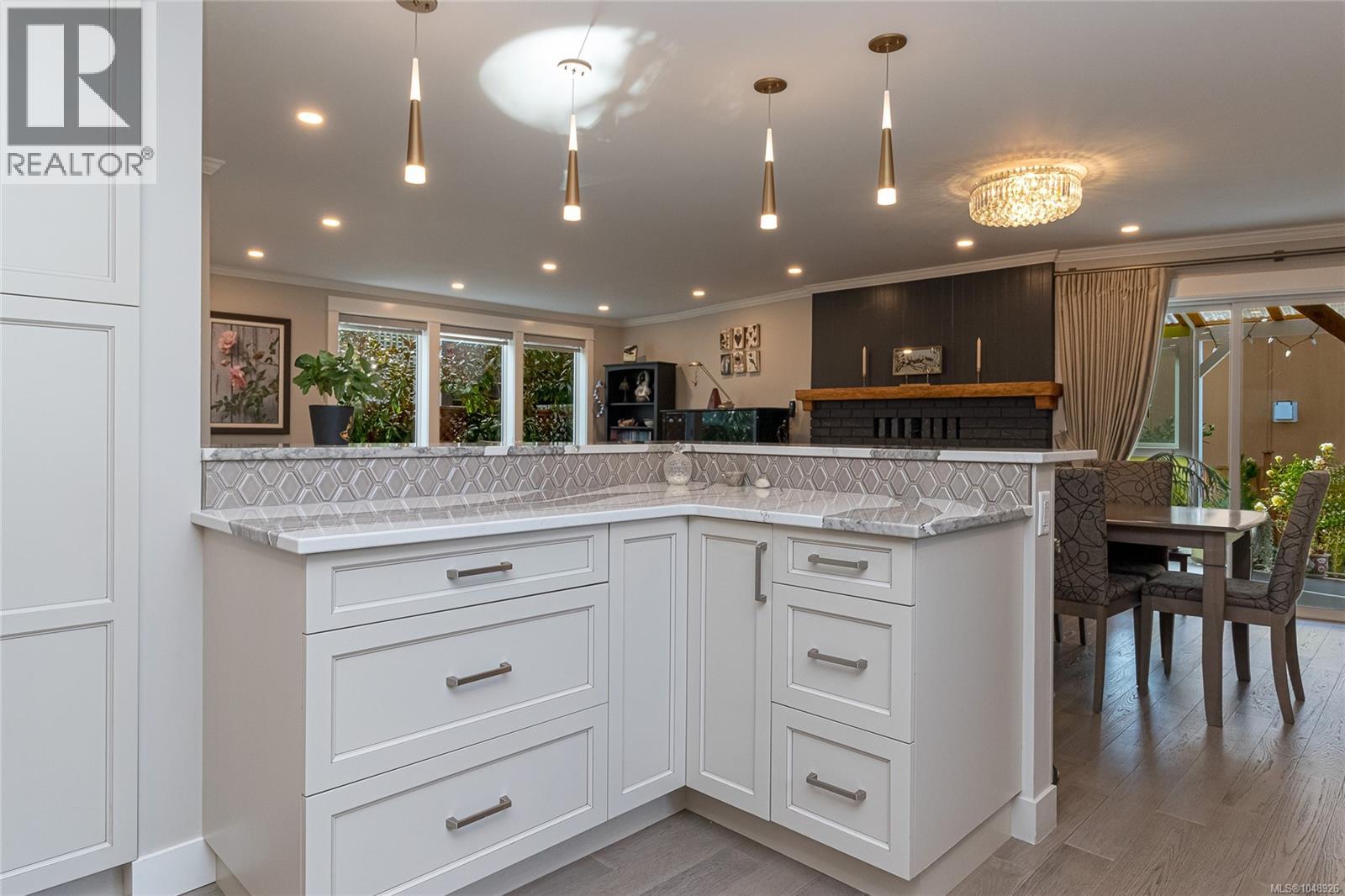 2485 Orchard Ave - 15