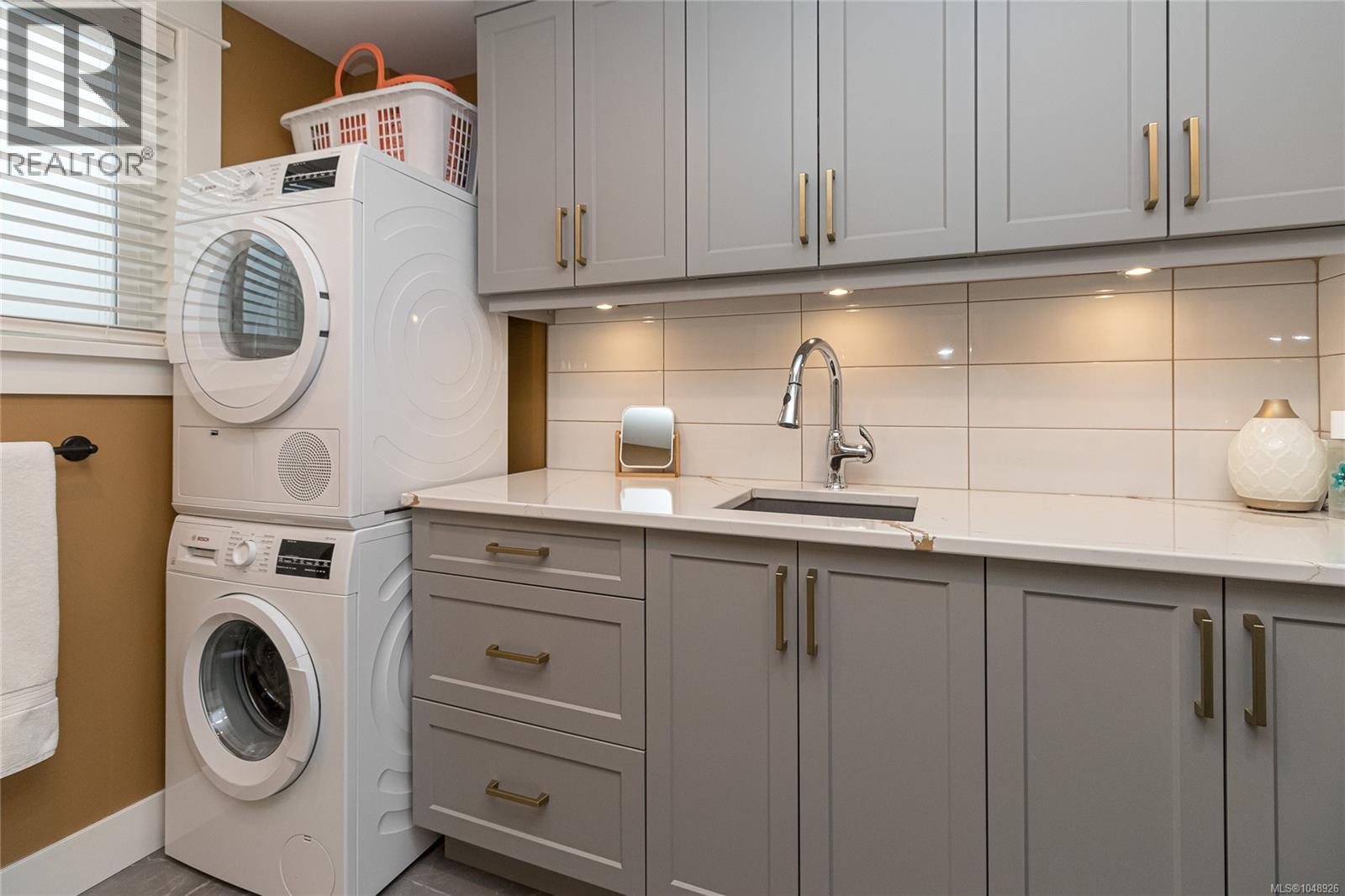 2485 Orchard Ave - 30