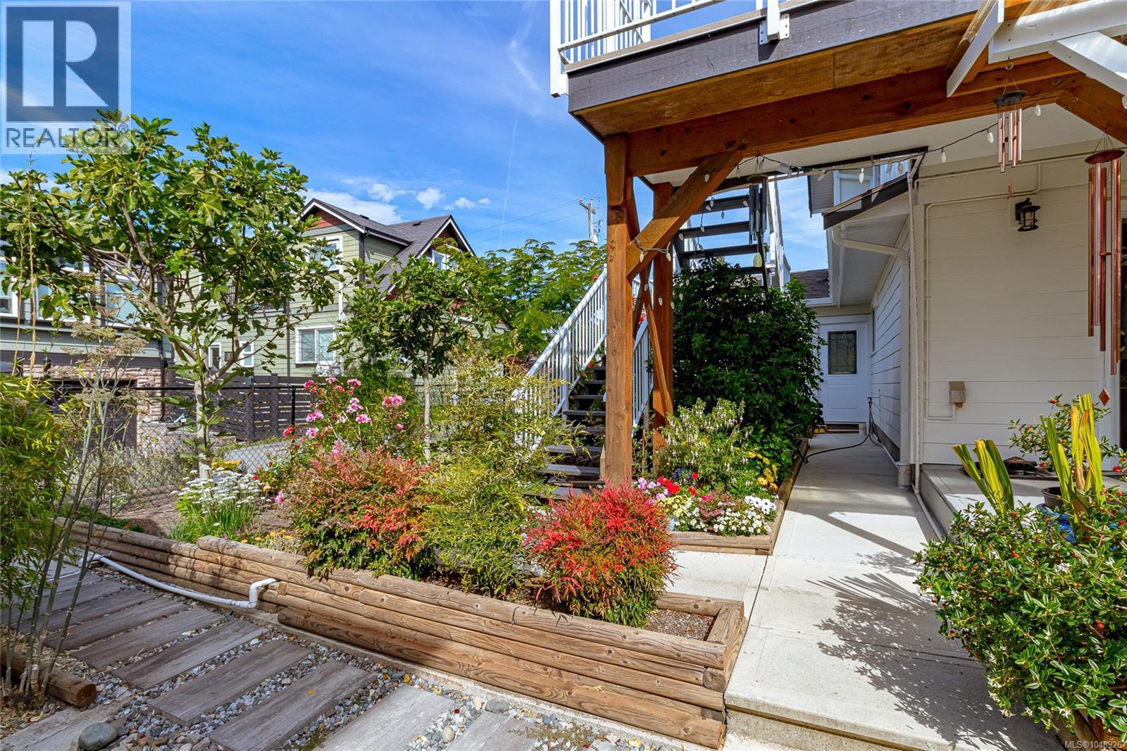 2485 Orchard Ave - 36