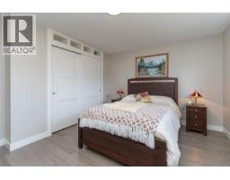 2485 Orchard Ave, Sidney, BC V8L1V4 Photo 19
