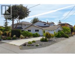 2485 Orchard Ave, Sidney, BC V8L1V4 Photo 55