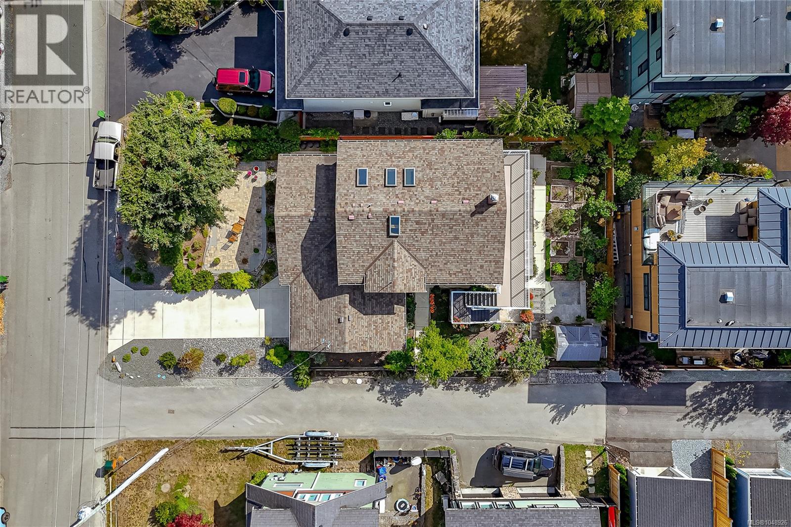 2485 Orchard Ave - 49