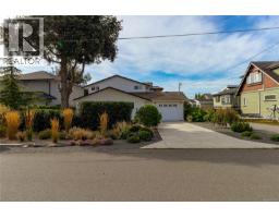 2485 Orchard Ave, Sidney, BC V8L1V4 Photo 54