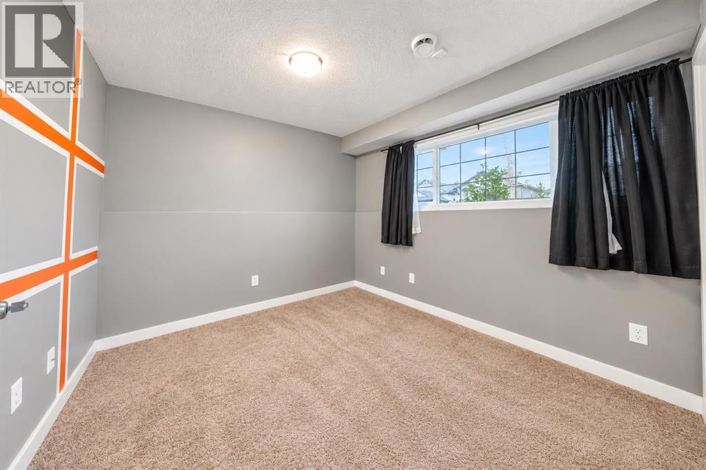 6409 59 Street - 20
