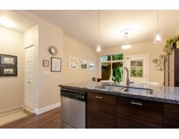33 6299 144 Street, Surrey, BC V3X1A2 Photo 6