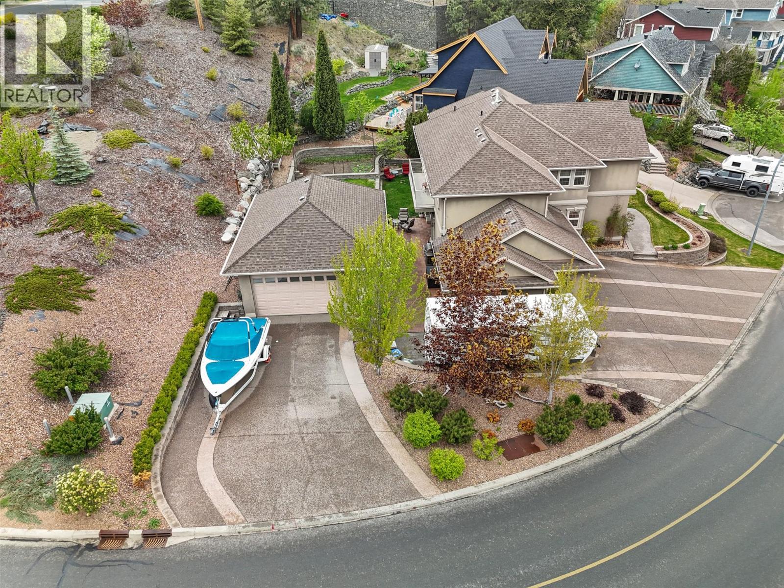 456 AZURE Place, Kamloops — photo 2