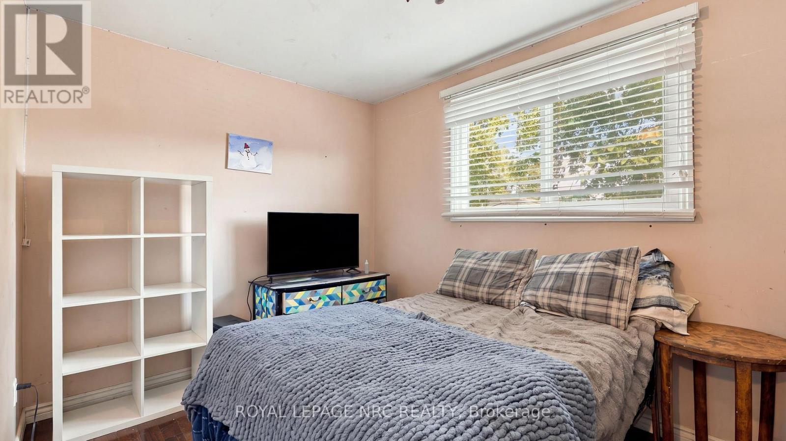 25 SHERWOOD FOREST TRAIL - Image 23