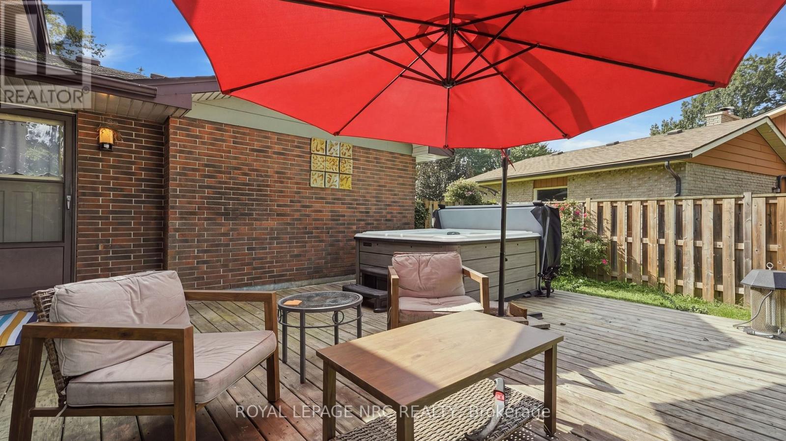 25 SHERWOOD FOREST TRAIL - 41