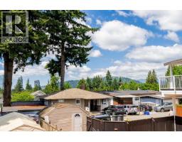 716 Colinet Street, Coquitlam, BC V3J4X8 Photo 13