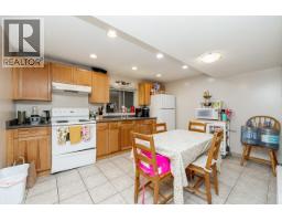 716 Colinet Street, Coquitlam, BC V3J4X8 Photo 24