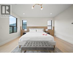 9289 Stellar's Way, Whistler, BC V8E1M1 Photo 16