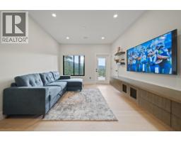 9289 Stellar's Way, Whistler, BC V8E1M1 Photo 31