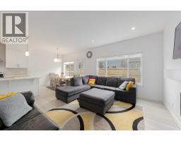 Laundry room - 70 Saddlestone Green Ne, Calgary, AB T3J2C8 Photo 11