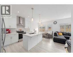 Bedroom - 70 Saddlestone Green Ne, Calgary, AB T3J2C8 Photo 6