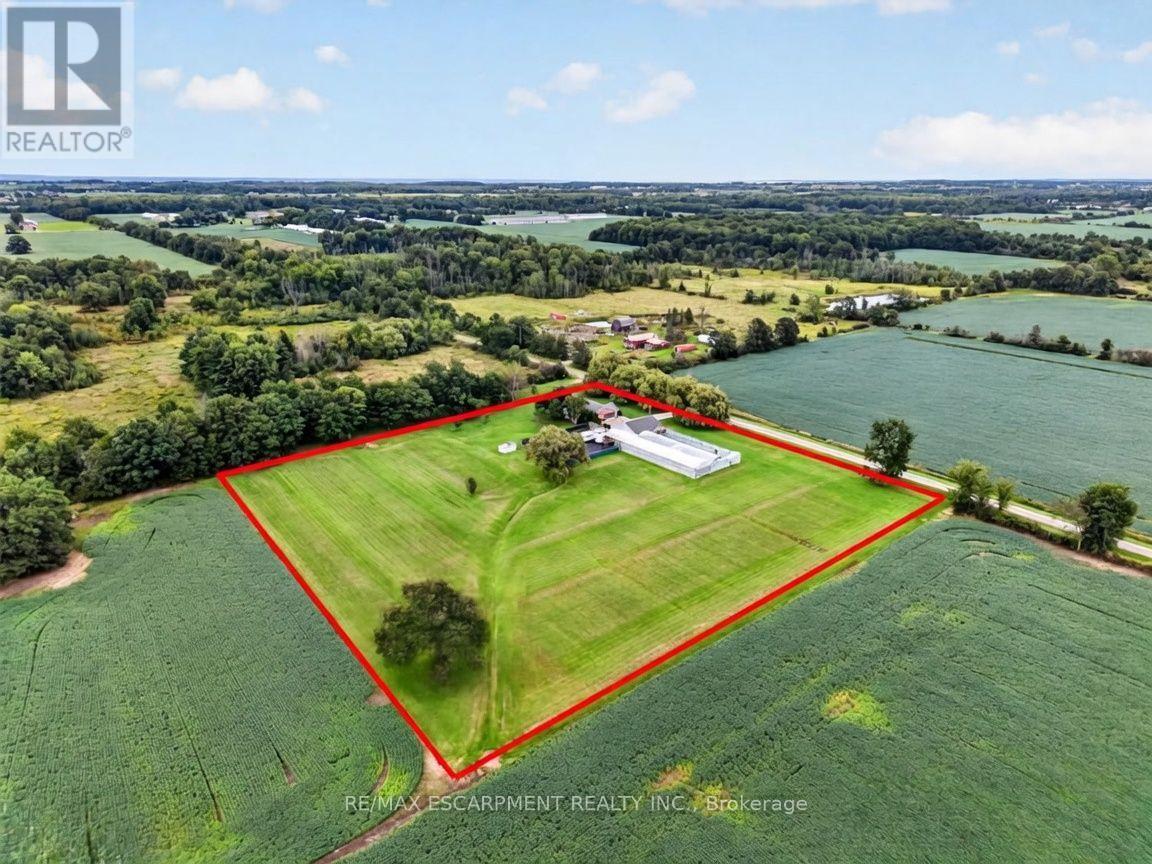 3294 SOUTH GRIMSBY ROAD 7 - 1