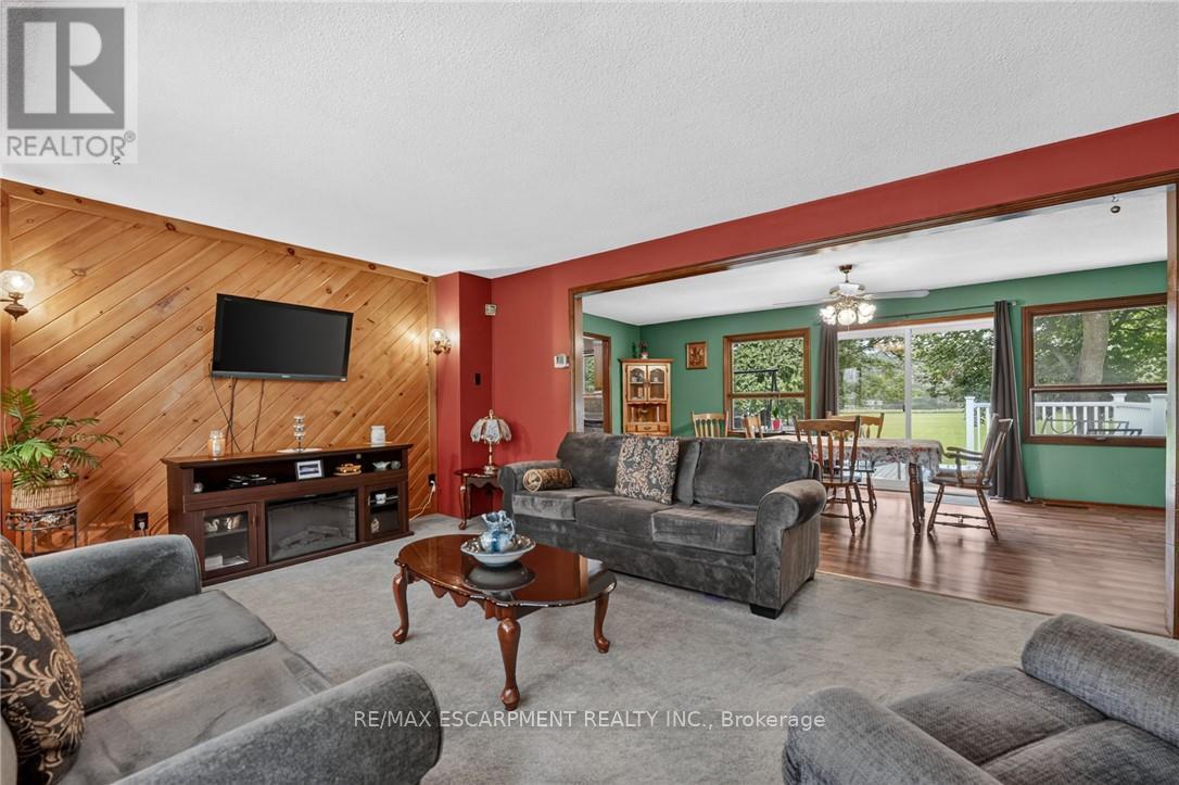 3294 SOUTH GRIMSBY ROAD 7 - 11