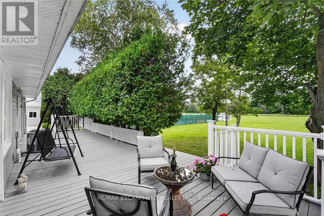 3294 SOUTH GRIMSBY ROAD 7 - 38