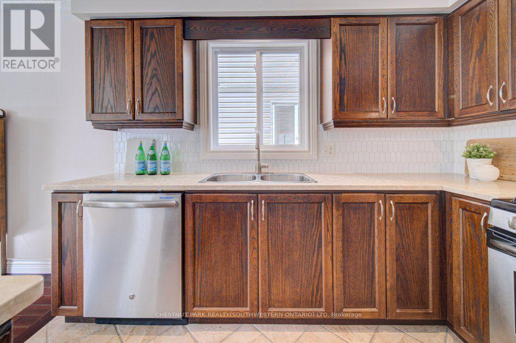 424 SAUVE CRESCENT - 14