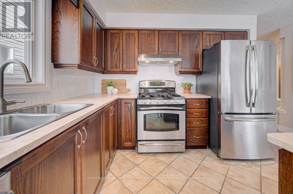 424 SAUVE CRESCENT - 15