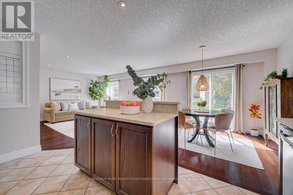 424 SAUVE CRESCENT - 16