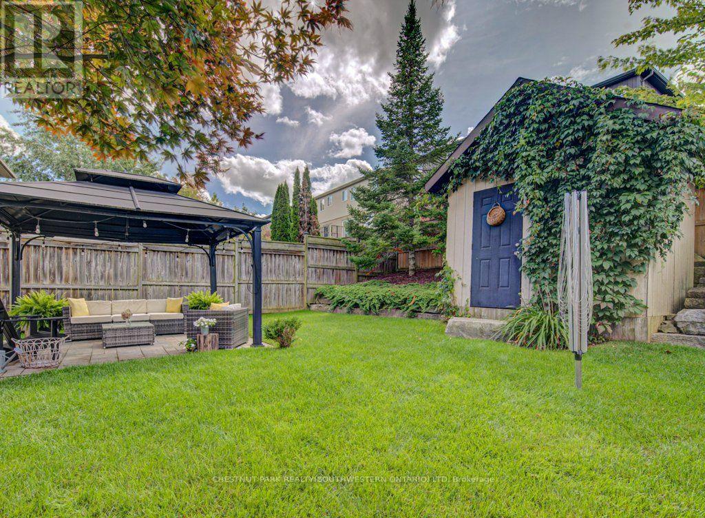 424 SAUVE CRESCENT - 43