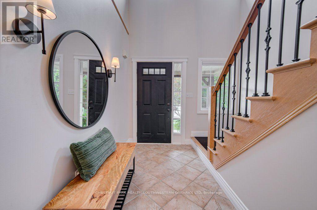 424 SAUVE CRESCENT - 5