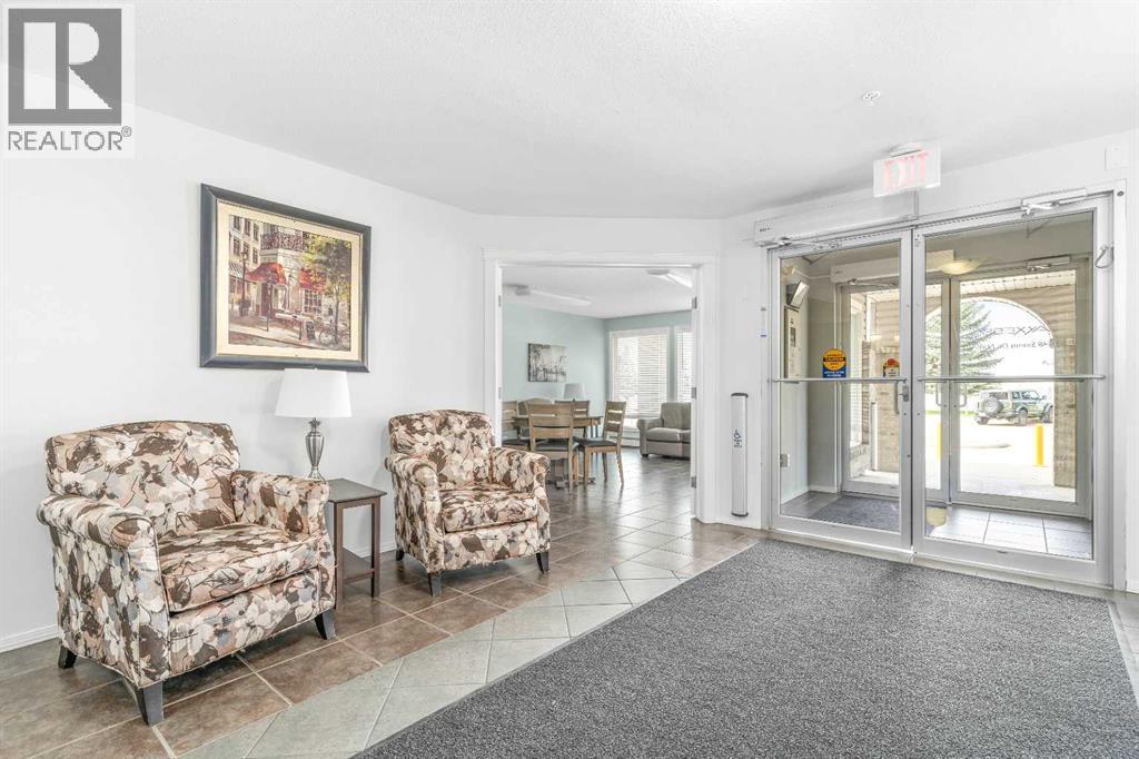 #216 1648 Saamis Drive NW - 20