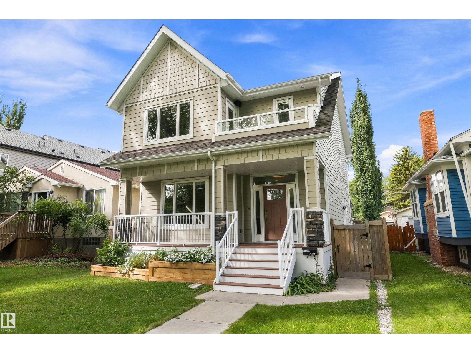 11534 122 ST NW - 1