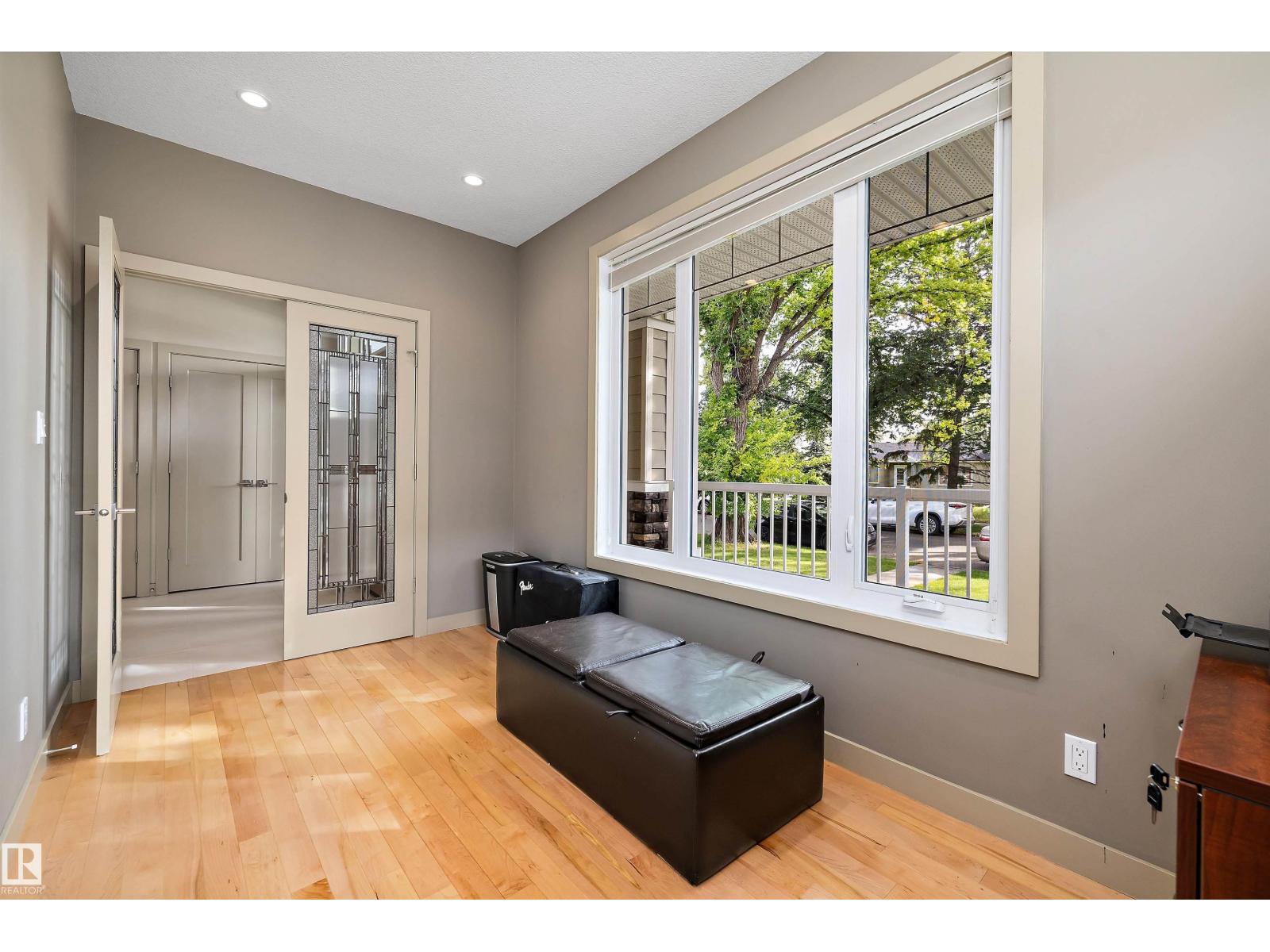 11534 122 ST NW - 7