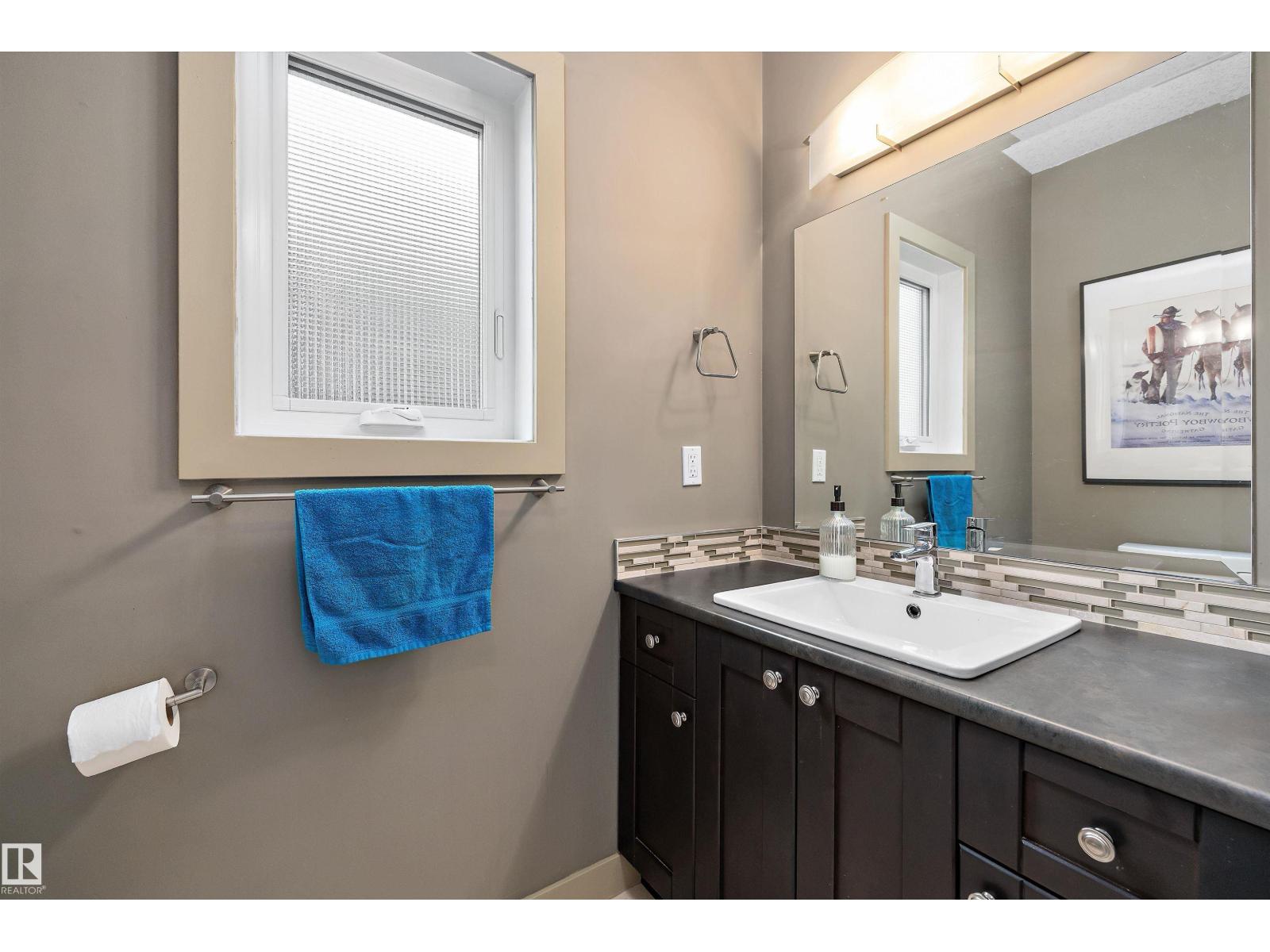 11534 122 ST NW - 19