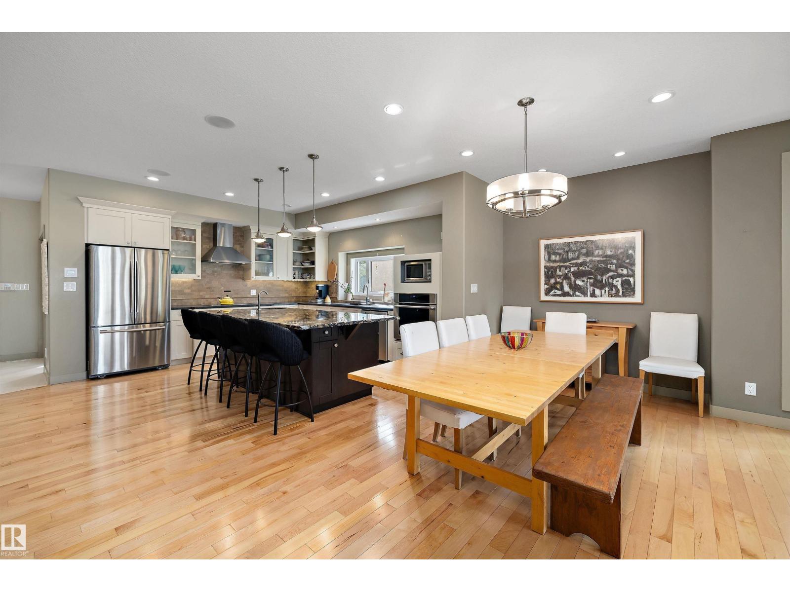 11534 122 ST NW - 14