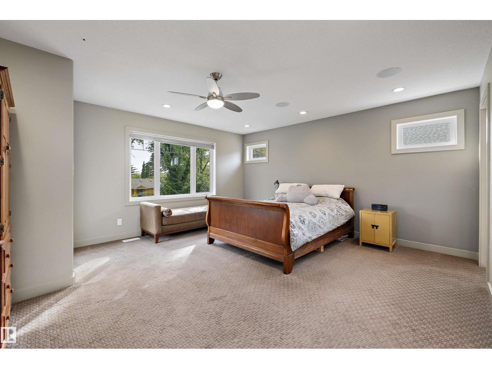 11534 122 ST NW - 22