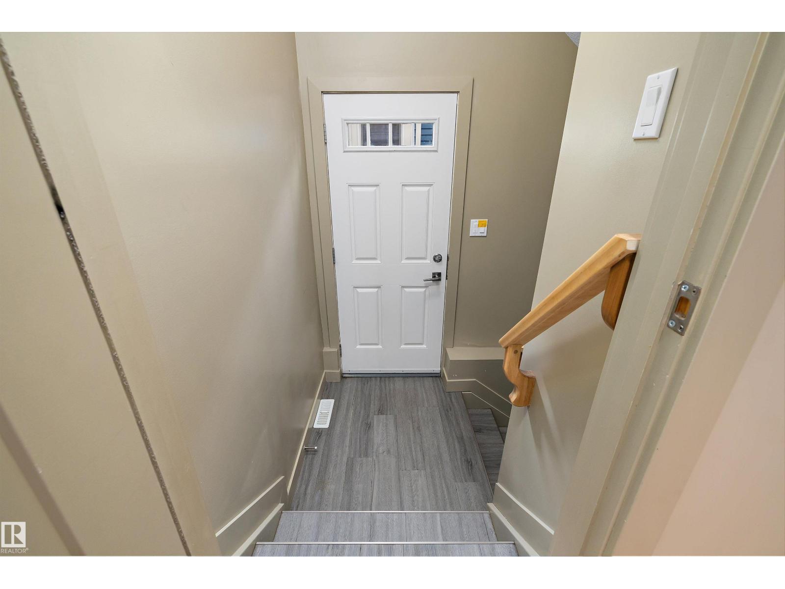 11534 122 ST NW - 43