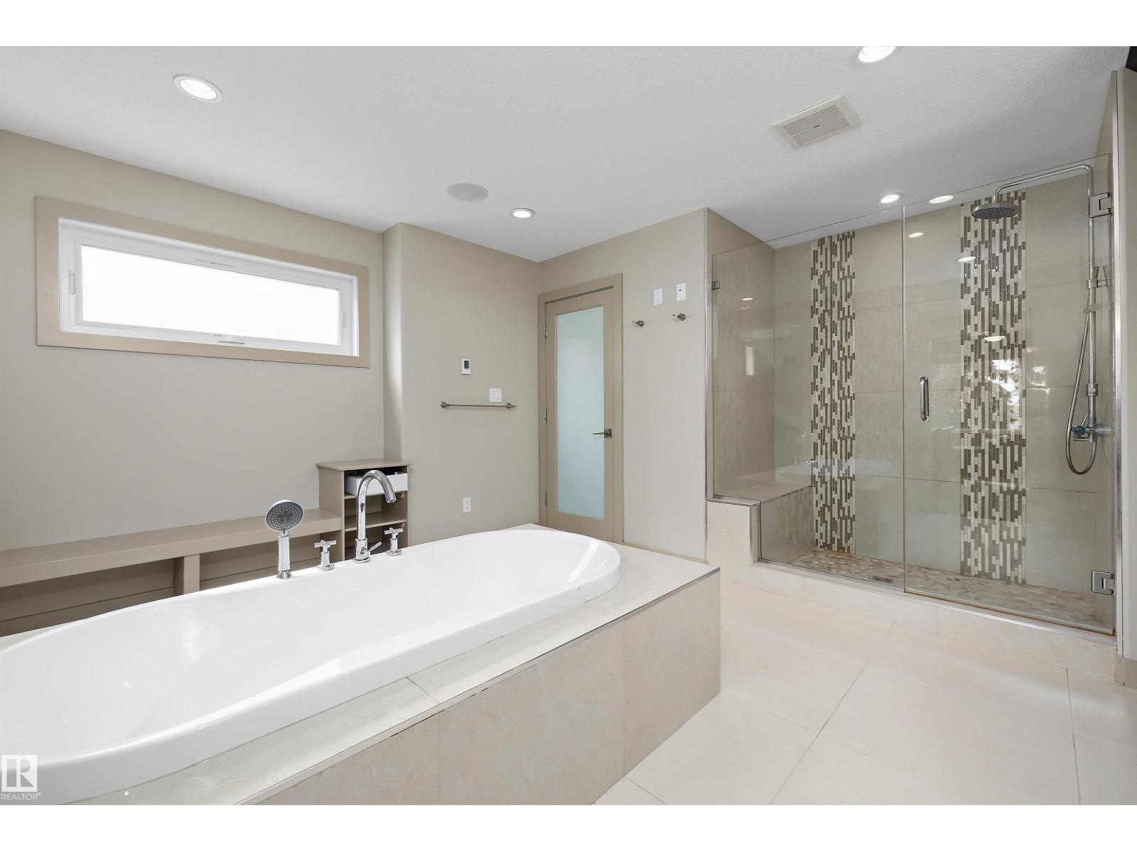 11534 122 ST NW - 29