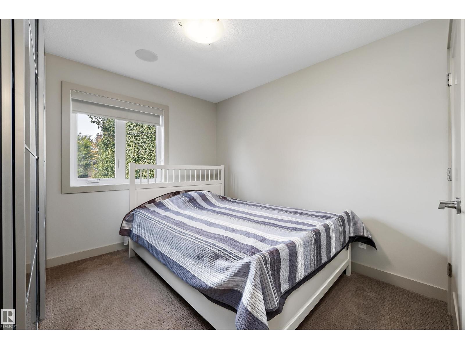 11534 122 ST NW - 36