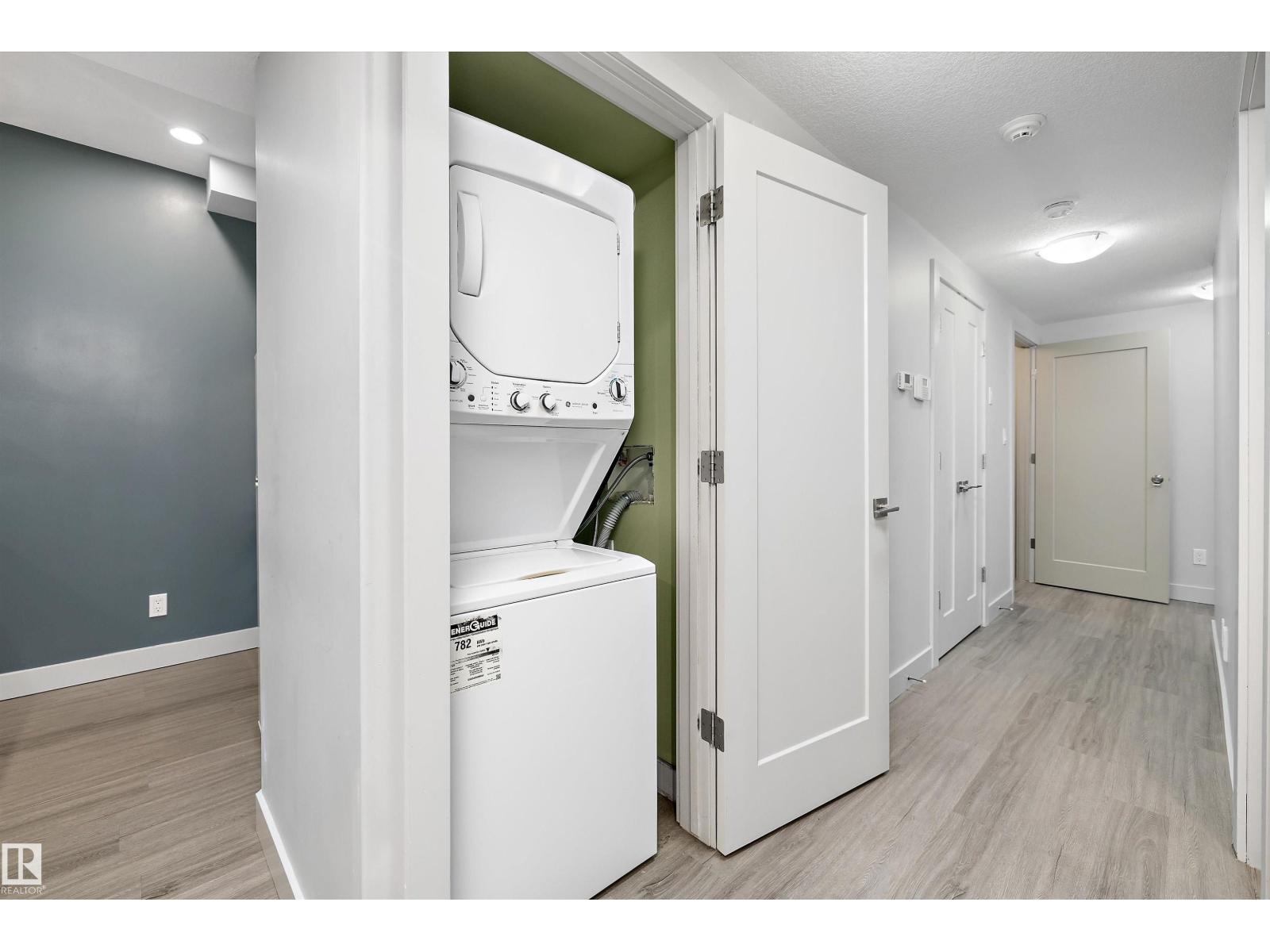 11534 122 ST NW - 50
