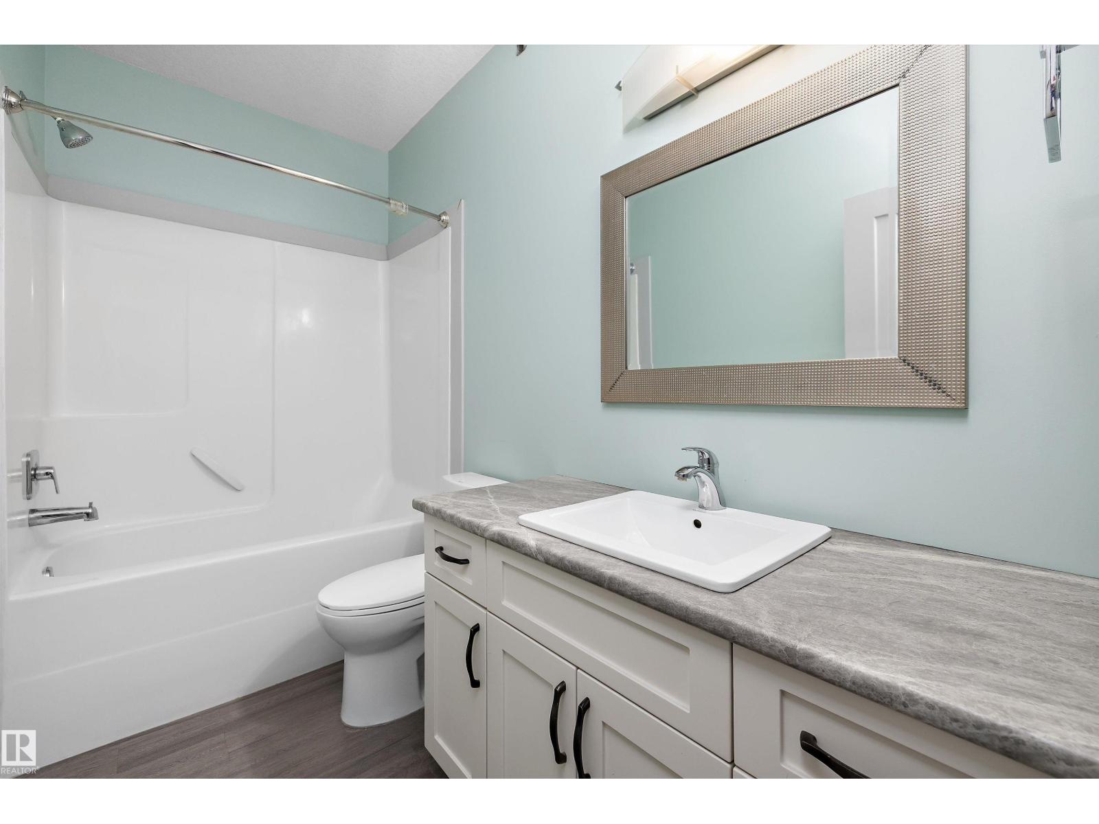 11534 122 ST NW - 56