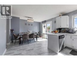 Recreational, Games room - 35 Templemont Drive Ne, Calgary, AB T1Y4Z5 Photo 10