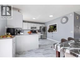 35 Templemont Drive Ne, Calgary, AB T1Y4Z5 Photo 12