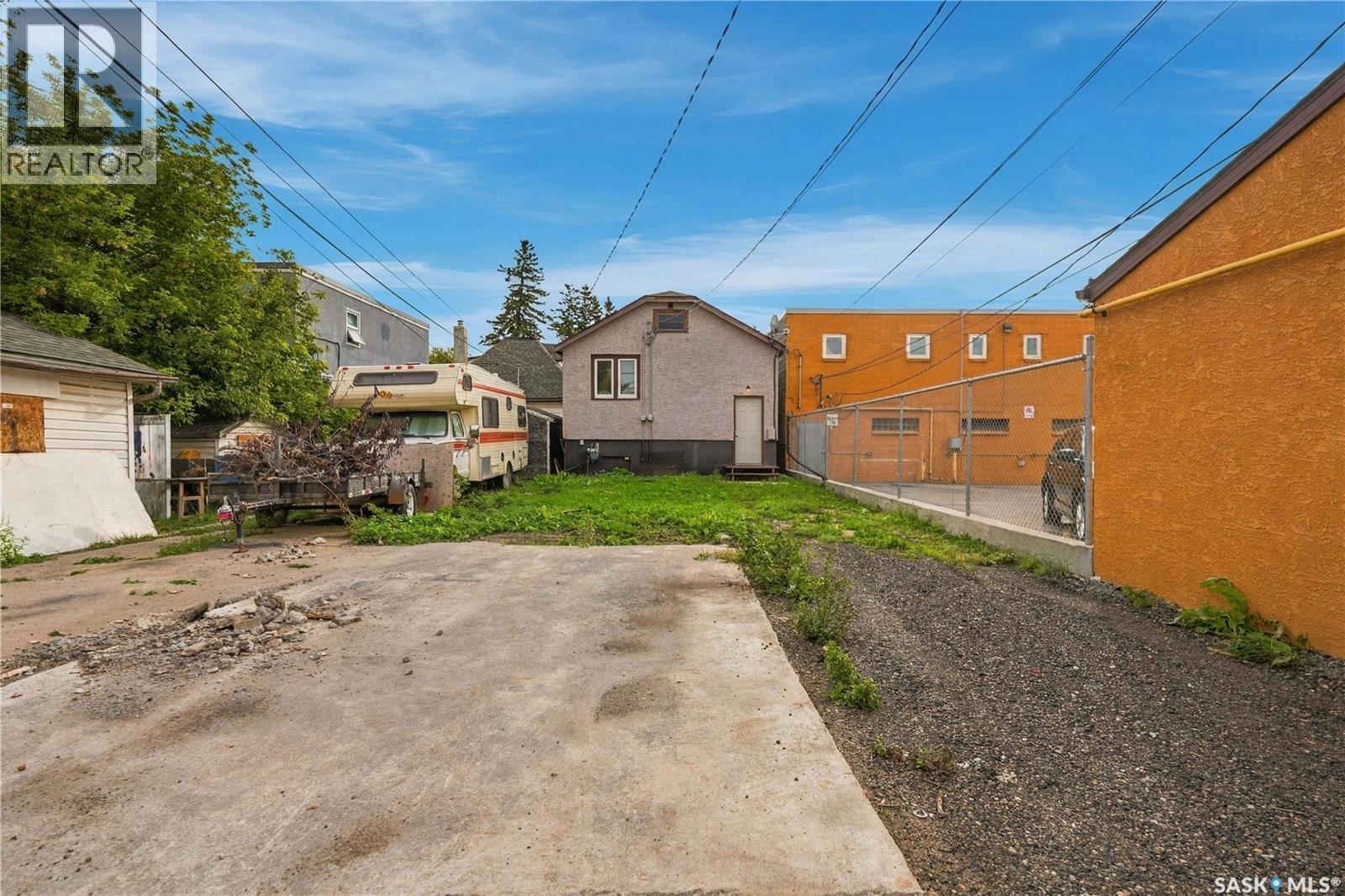 1768 Wallace STREET - 33